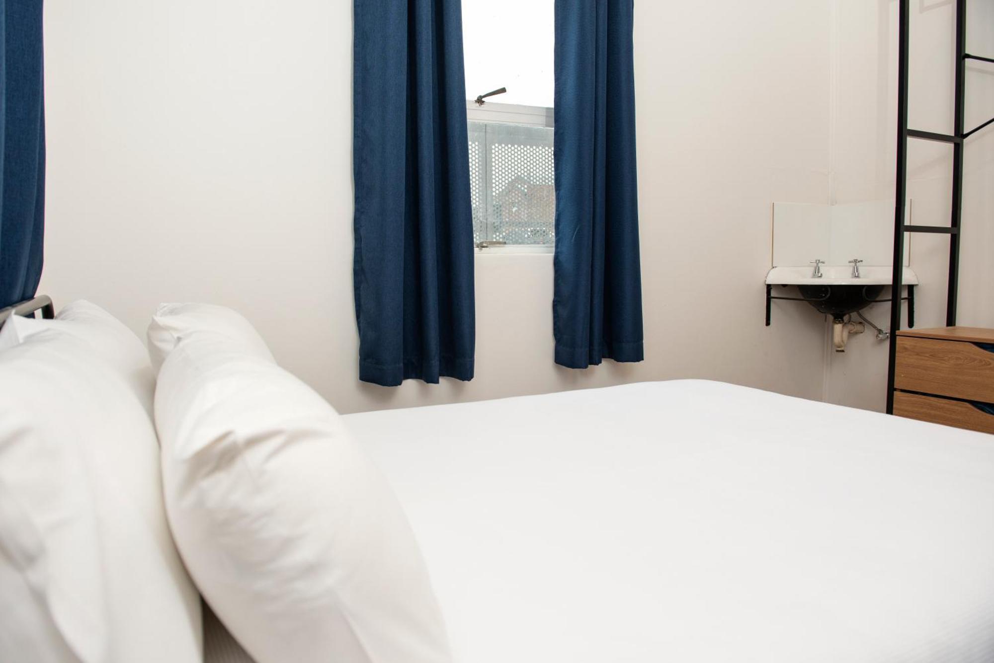 טוומבה The Met Hotel חדר תמונה